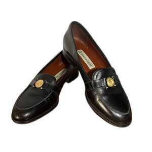 Etienne Aigner Black Leather Bridgeport Loafers Gold Medallion W/ Box  sz 7